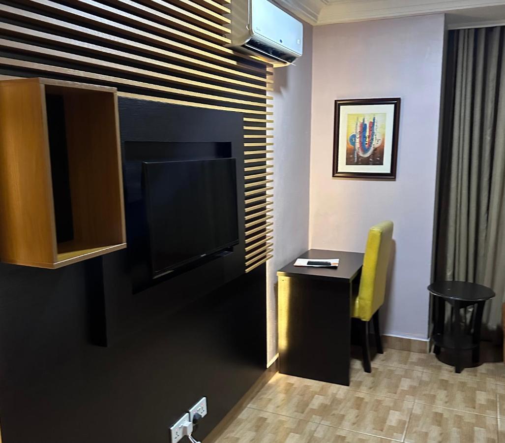 Msquare Hotel Gra Ikeja Exterior foto