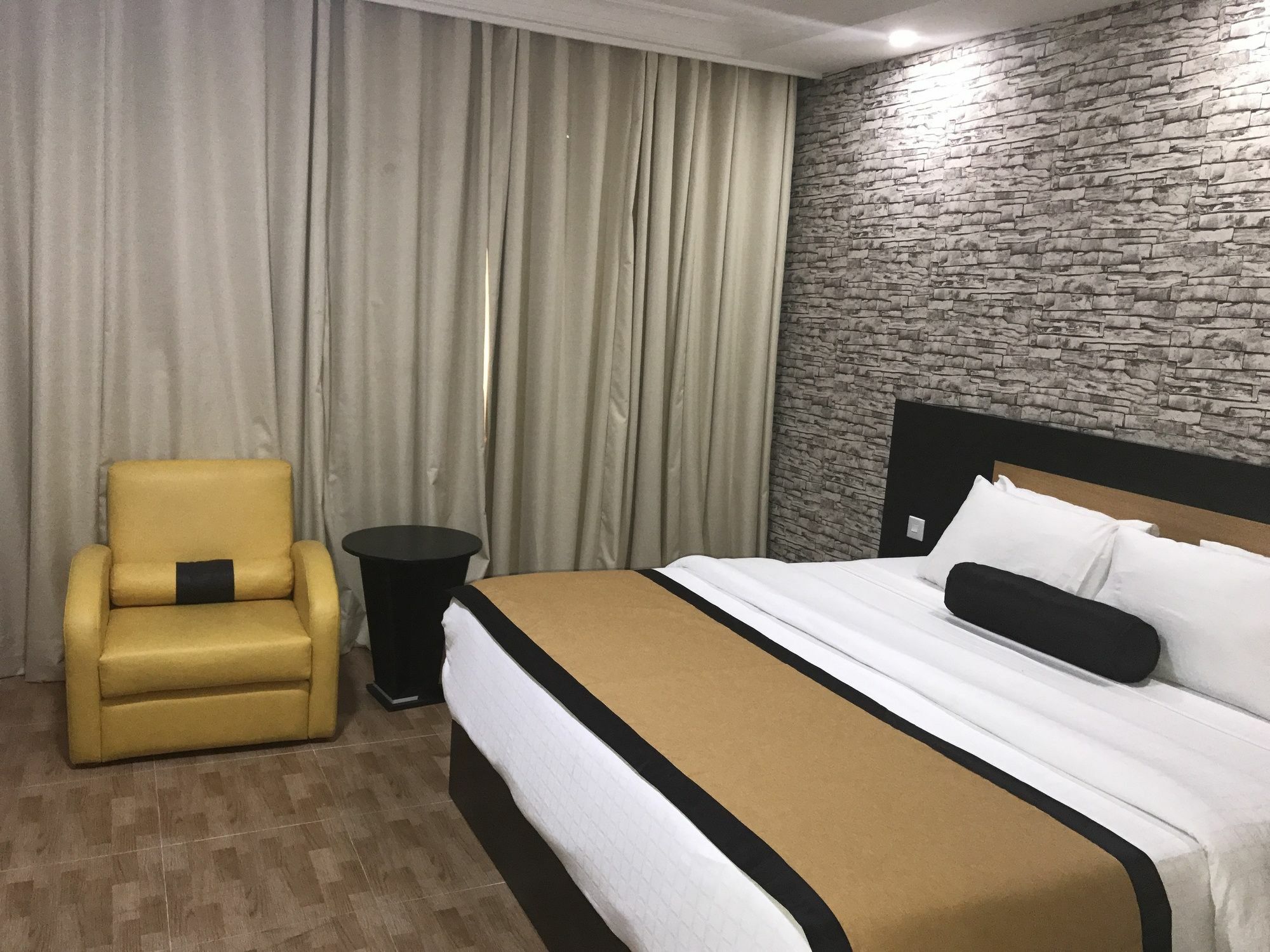 Msquare Hotel Gra Ikeja Exterior foto